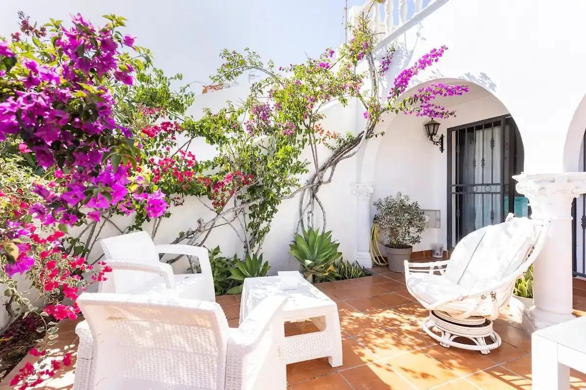 Ocean House Bed & Breakfast Granadilla De Abona 0*,  Spain